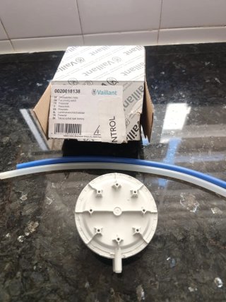 Presostato# Vaillant# 605.99520 105/90 Pa Nuevo
