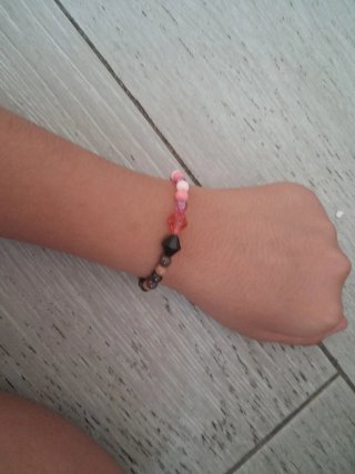 Pulsera de abalorios rosa y morada