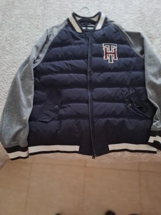 Chaqueta Bomber Tommy Hilfiger Azul y Gris