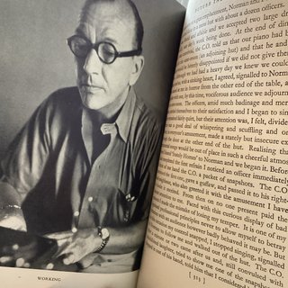 Future Indefinite. 1954 (Primera Edición) Noel C.