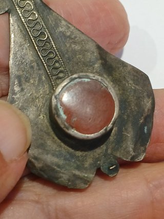 COLGANTE ROMANO PLATA PIEDRA CORNALINA. SIGLO II-I