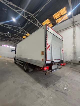 Camión rígido SCANIA R 360 2013