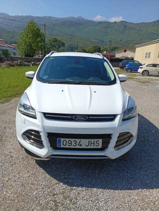 Ford Kuga 2015