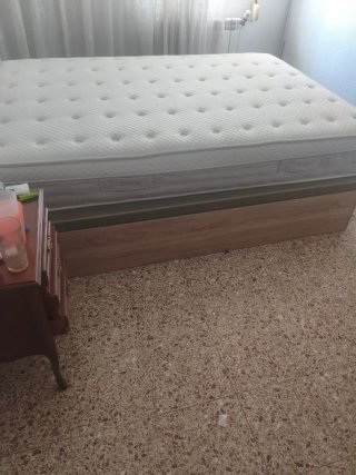 Canapé 1.35 + colchón gratis