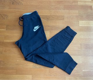 Pantalón chándal Nike Talla S Negro