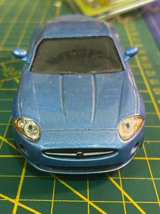 Jaguar XK 1/43 no box