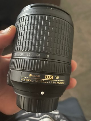 Nikon D7200 + 2 Lentes
