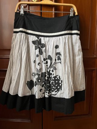 Falda midi estampada