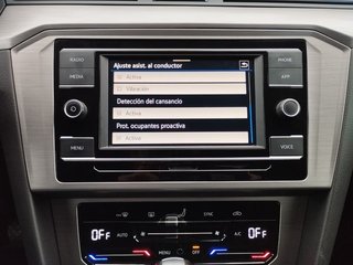 Volkswagen Passat Variant Business 2.0 TDI 90 kW (122 CV) DSG