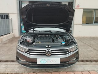 Volkswagen Passat Variant Business 2.0 TDI 90 kW (122 CV) DSG