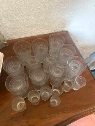 Vajillas antiguas se vende todo junto por 30€