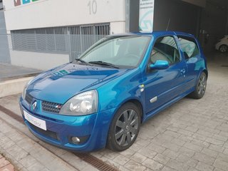 Renault Clio 2.0 16v Renault Sport Team 132 kW (182 CV)