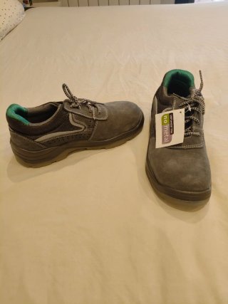 Zapatos seguridad sin metal talla 41