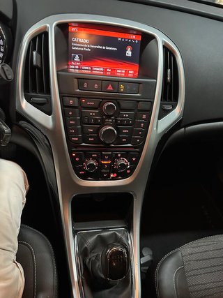 Opel Astra 2015