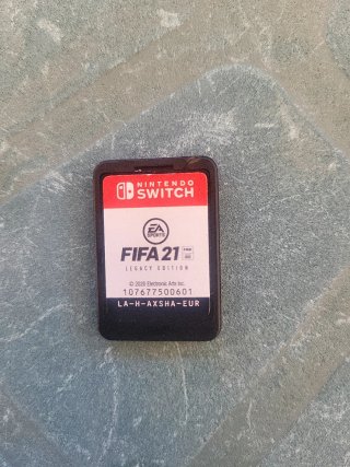 Nintendo Switch FIFA 21 Legacy Edition