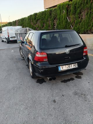 Volkswagen Golf 2000