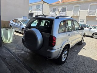 Toyota RAV4 2005