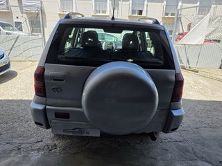 Toyota RAV4 2005