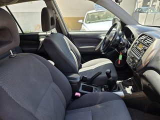 Toyota RAV4 2005