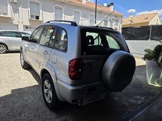 Toyota RAV4 2005