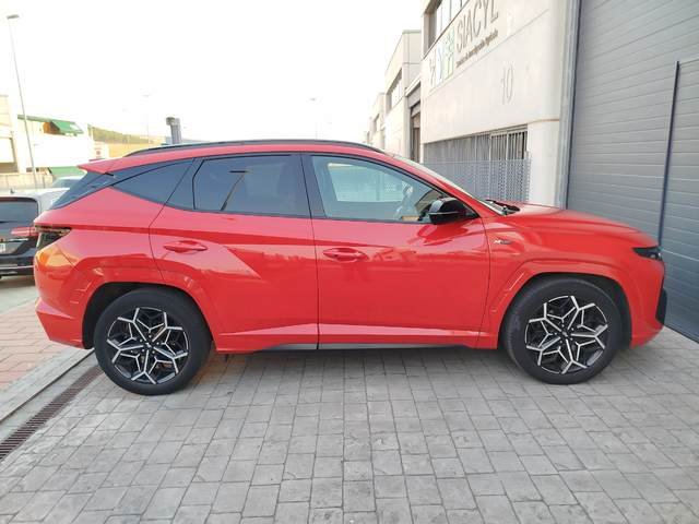 Hyundai Tucson 1.6 TGDI 48V N-Line Sky DC (2021) 2022, foto 12
