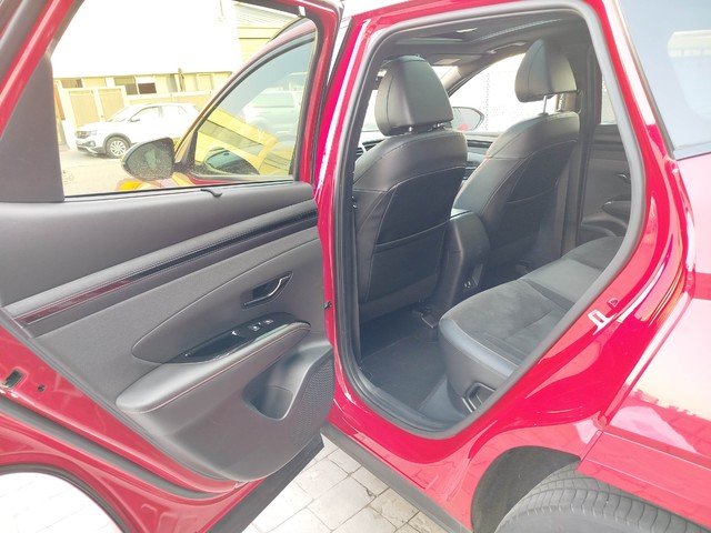 Hyundai Tucson 1.6 TGDI 48V N-Line Sky DC (2021) 2022, foto 17
