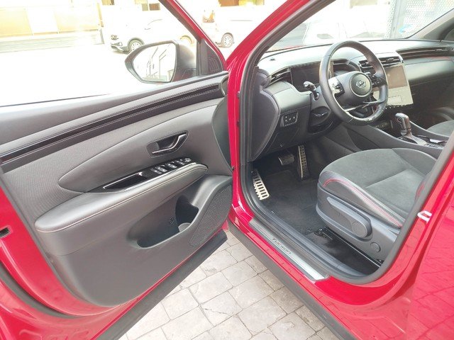 Hyundai Tucson 1.6 TGDI 48V N-Line Sky DC (2021) 2022, foto 20