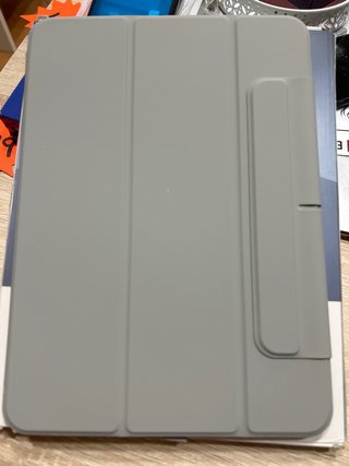 Funda ESR para iPad Pro 11