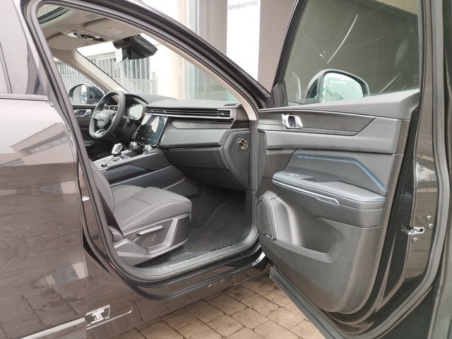 Lynk & Co 01 2024, foto 15