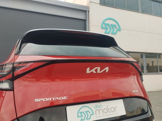 Kia Sportage 1.6 T-GDi HEV Tech 4X2 2022, foto 12