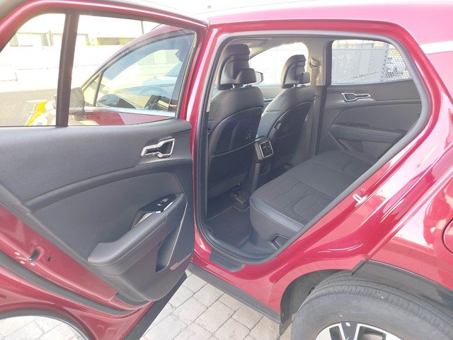 Kia Sportage 1.6 T-GDi HEV Tech 4X2 2022, foto 18