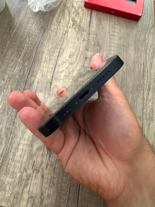 iPhone 12 Negro 85%