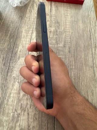 iPhone 12 Negro 85%