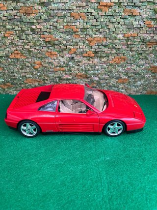 Ferrari 348 TB 1989 – Escala 1:18 Burago