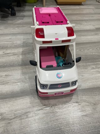 Ambulancia Barbie