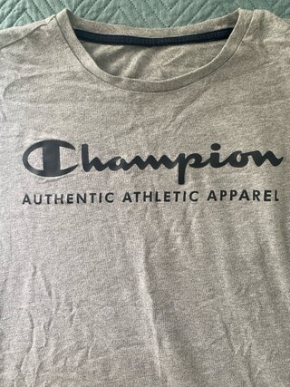 Camiseta Champion Gris Auténtica