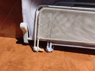 Barrera de Cama Infantil Plegable.