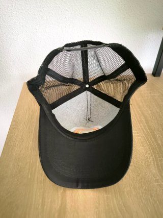 Gorra Trucker Negra Rejilla Good Vibes