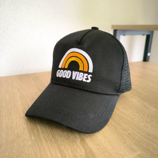 Gorra Trucker Negra Rejilla Good Vibes