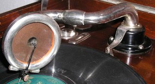 Gramola LA VOZ DE SU AMO 109 -sobremesa- años 1920