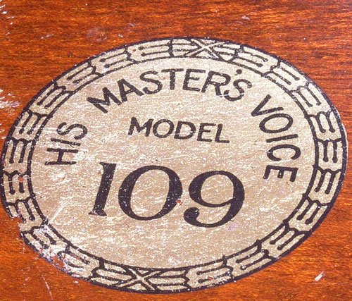 Gramola LA VOZ DE SU AMO 109 -sobremesa- años 1920