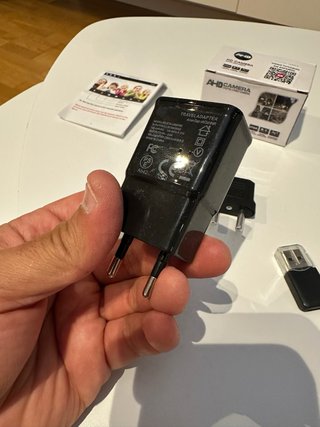 Cámara Espía Cargador HD Wifi