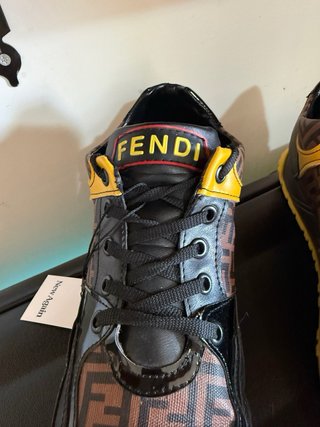 Scarpe Fendi Marrone Giallo