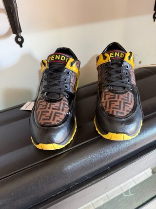Scarpe Fendi Marrone Giallo