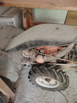 Motocultor antiguo de un solo eje Para arreglar