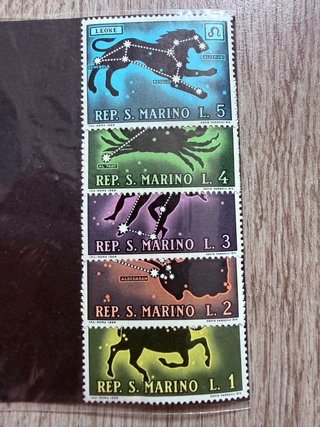 Sellos Antiguos San Marino Disney y Constelaciones