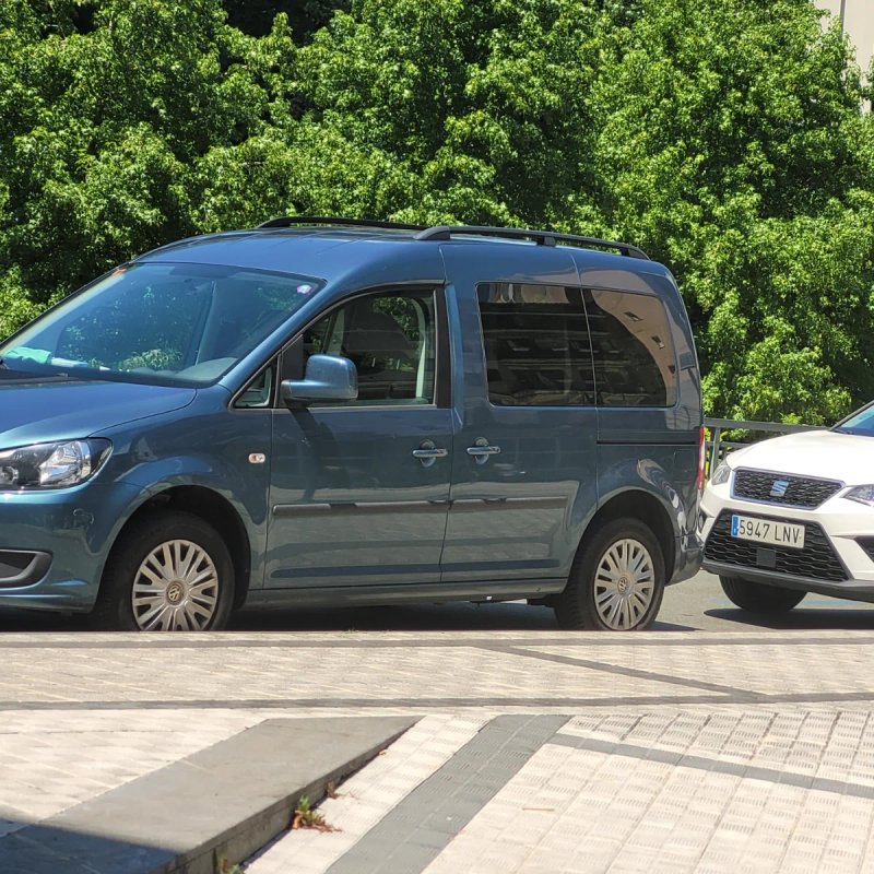 Volkswagen Caddy 2015 - foto 1