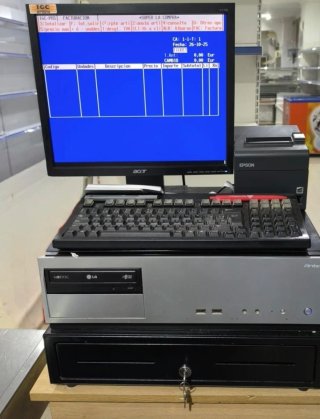 TPV Ordenador con Pantalla  Teclado y mueble caja