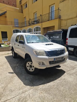 Toyota Hilux 2012