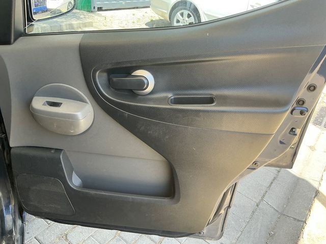 Nissan NV200 Evalia 1.5 dCi A/C GAS 81 kW (110 CV)